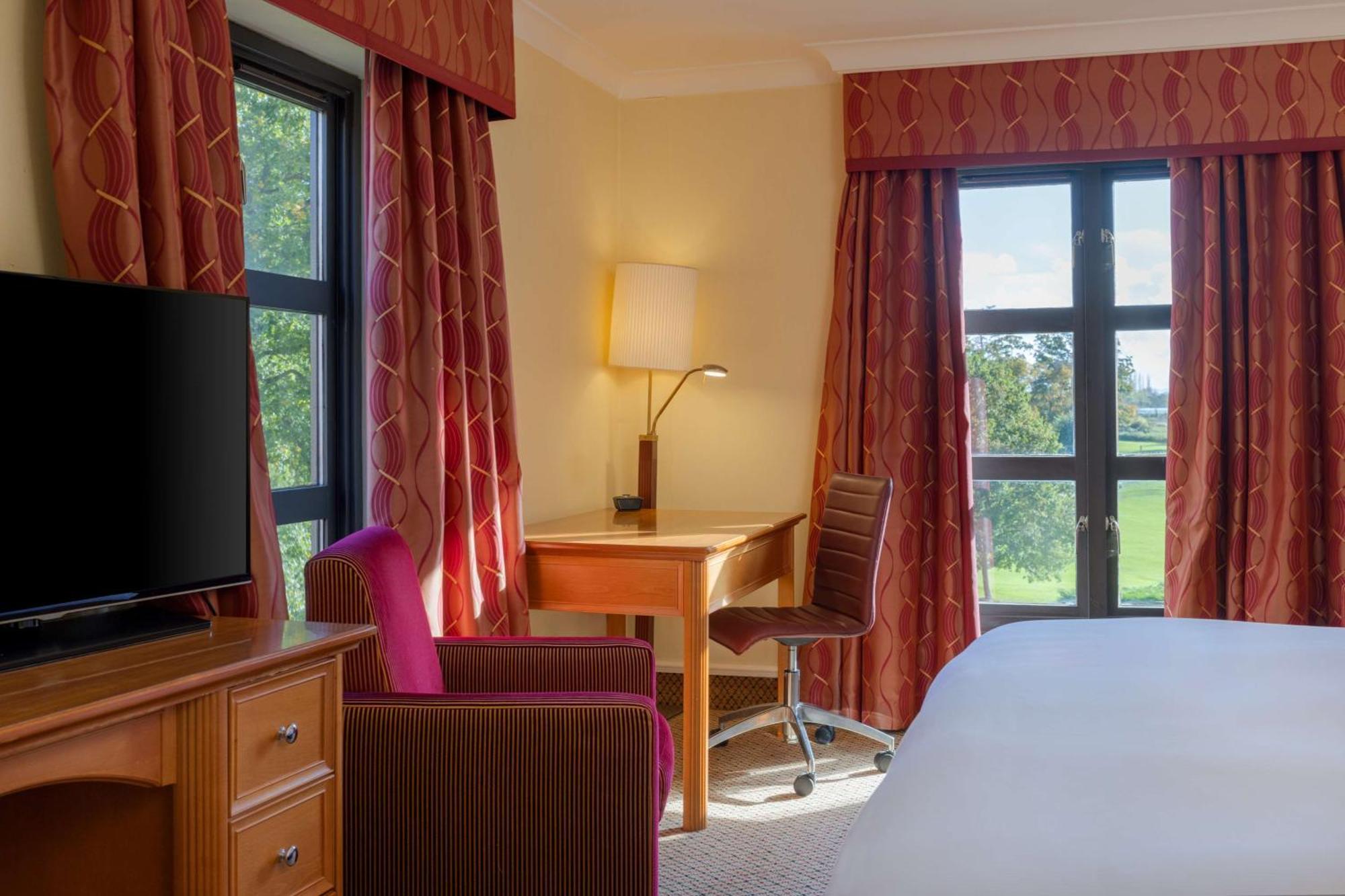 Hilton Puckrup Hall Hotel & Golf Club, Tewkesbury Глостър Екстериор снимка