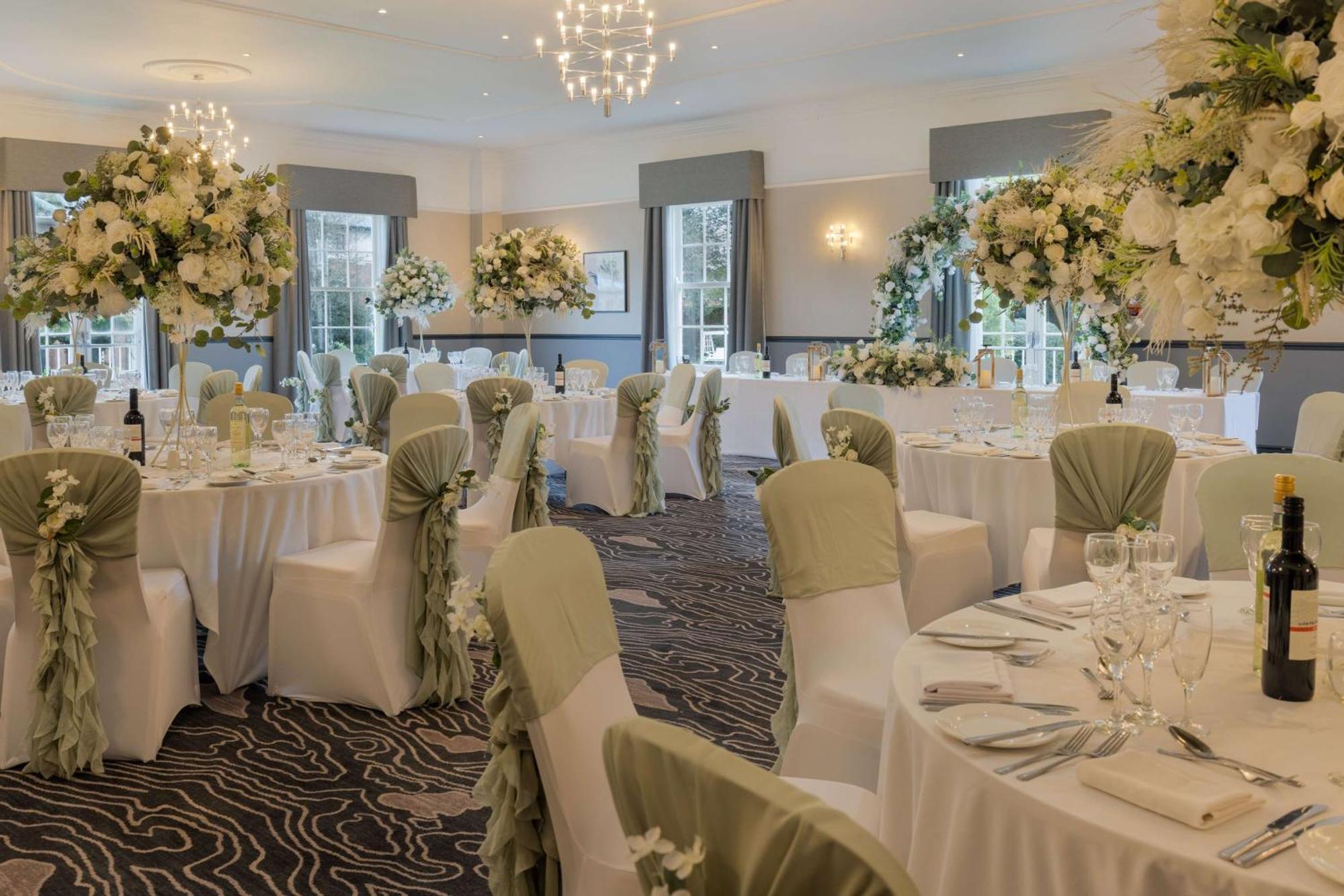 Hilton Puckrup Hall Hotel & Golf Club, Tewkesbury Глостър Екстериор снимка