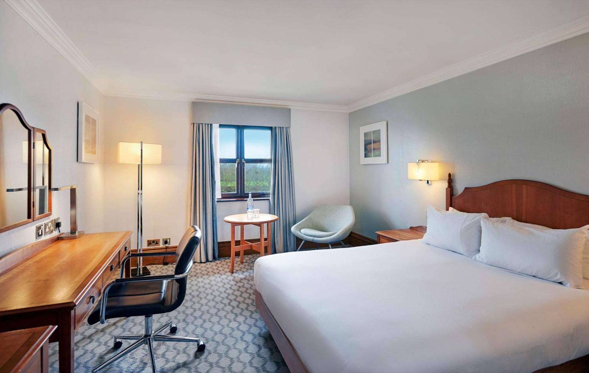 Hilton Puckrup Hall Hotel & Golf Club, Tewkesbury Глостър Екстериор снимка